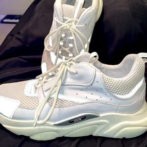 Christian Dior B22 White